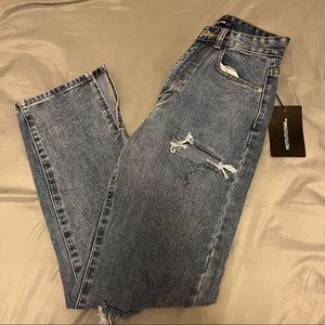 Petite Distressed Split Hem Jeans